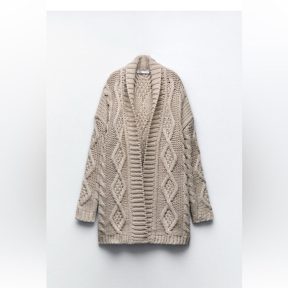 Zara Cable Knit Cardigan w/Pockets